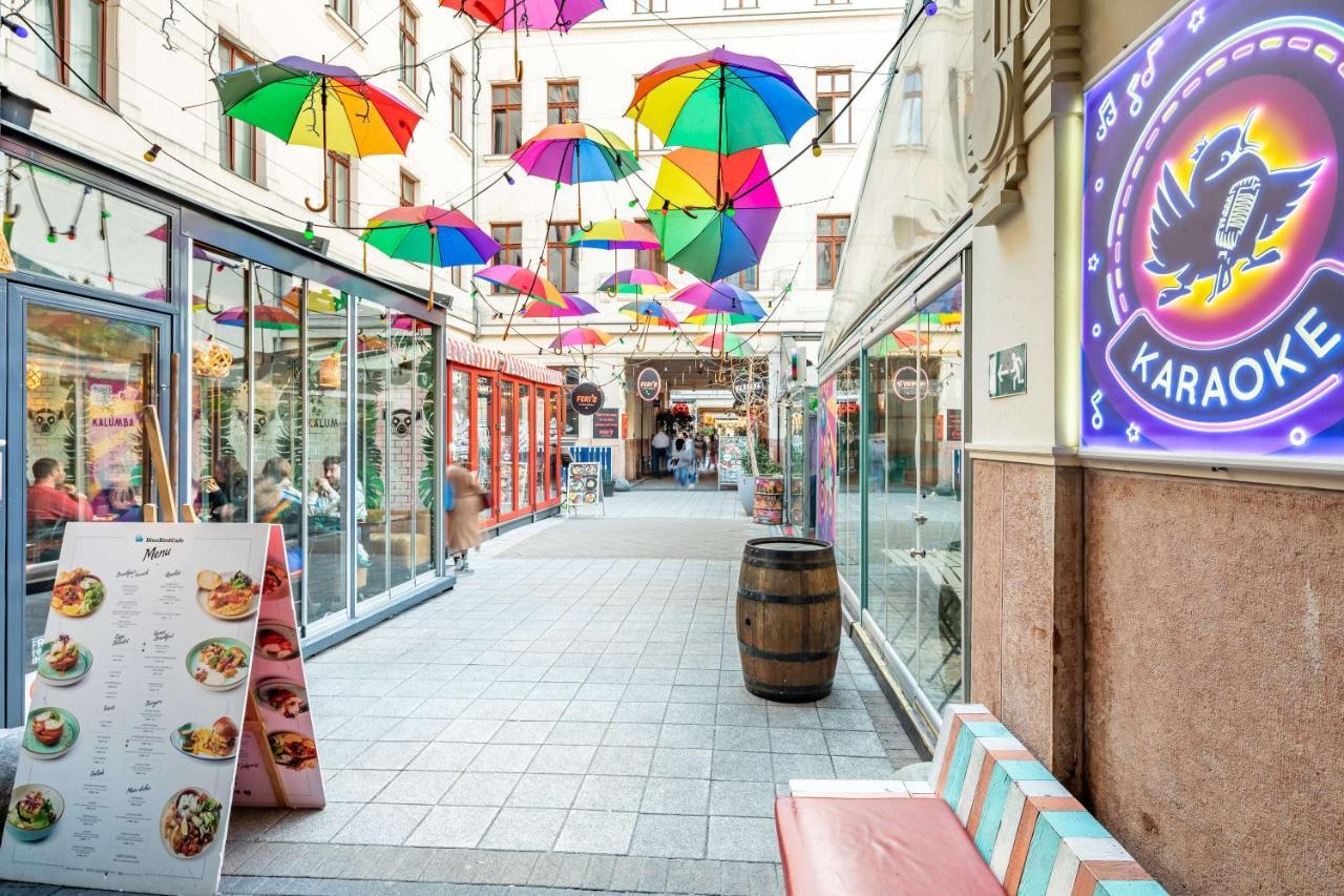 Super Central - Very Lively Area - In Gozsdu Budapest Exterior photo
